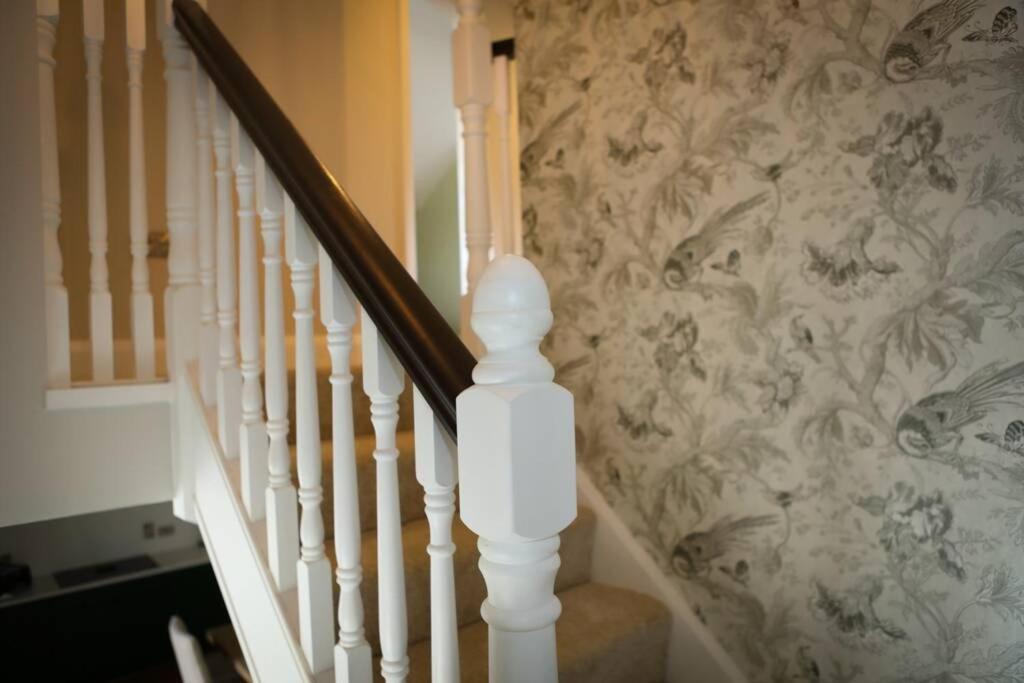 Willa 5* Self Catering Nenagh Zewnętrze zdjęcie